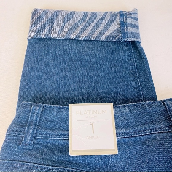 Chico’s Platinum Ankle Cuffed Denim Jeans Size 8 - Picture 4 of 10